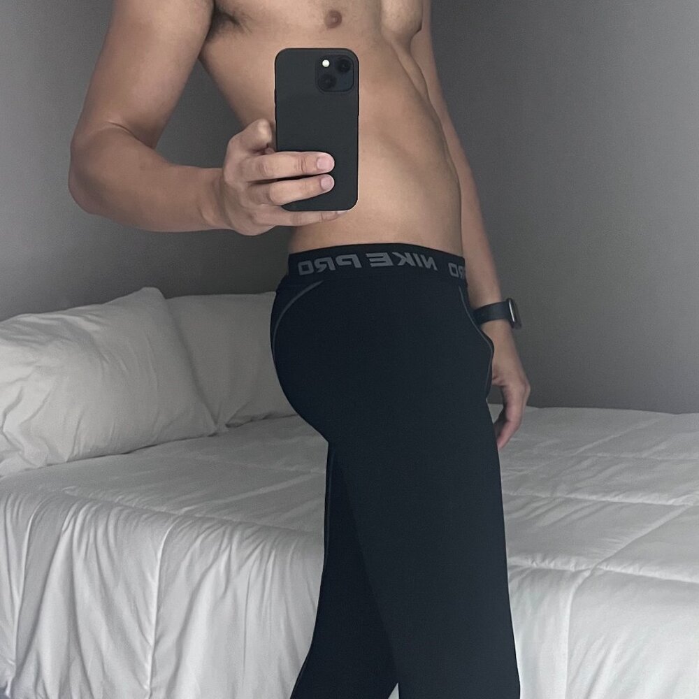 nike compression tights - Picture 3 of 5